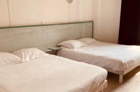 Hôtel de Normandie - photo 9