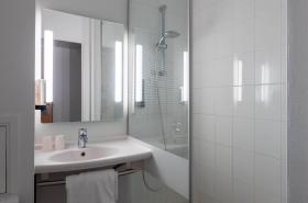 B&B HOTEL Amiens Centre Cathédrale - photo 20