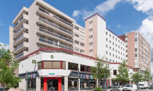 B&B HOTEL Amiens Centre Cathédrale - photo 3